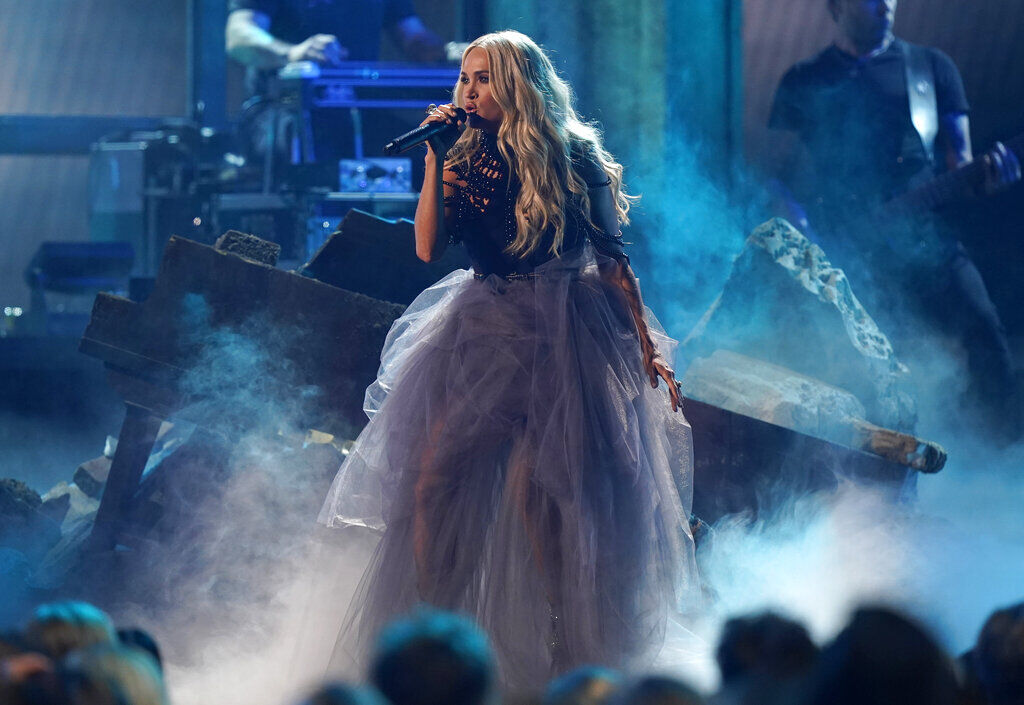 55th Annual Country Music Awards - Show